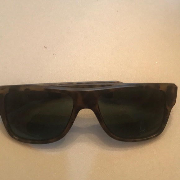 Sunglasses - Picture 1 of 4